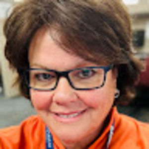 Meet your Posher, Lynne